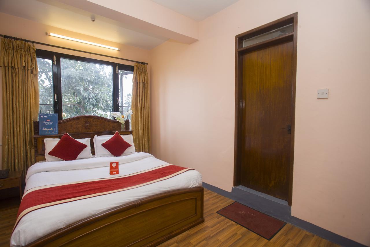 Oyo 149 Kalpa Brikshya Hotel カトマンズ エクステリア 写真